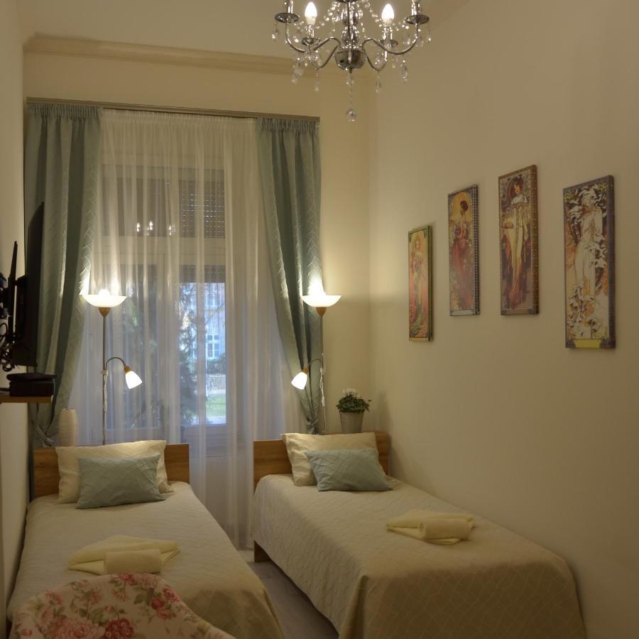 Elegant Apartman Έγκερ Εξωτερικό φωτογραφία